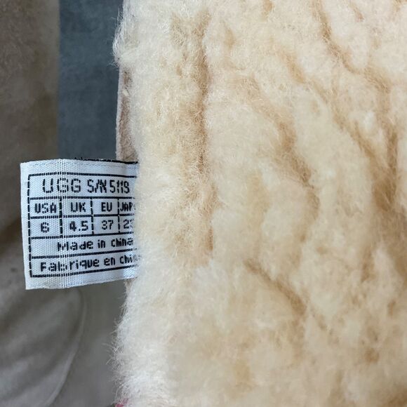 UGG Knightsbridge Tall Suede Boots 5119 women’s size 6 Tan Shearling  Back Zip - Picture 13 of 15